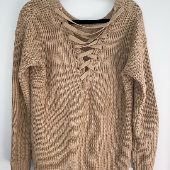 Sweater - Picture 1 of 2